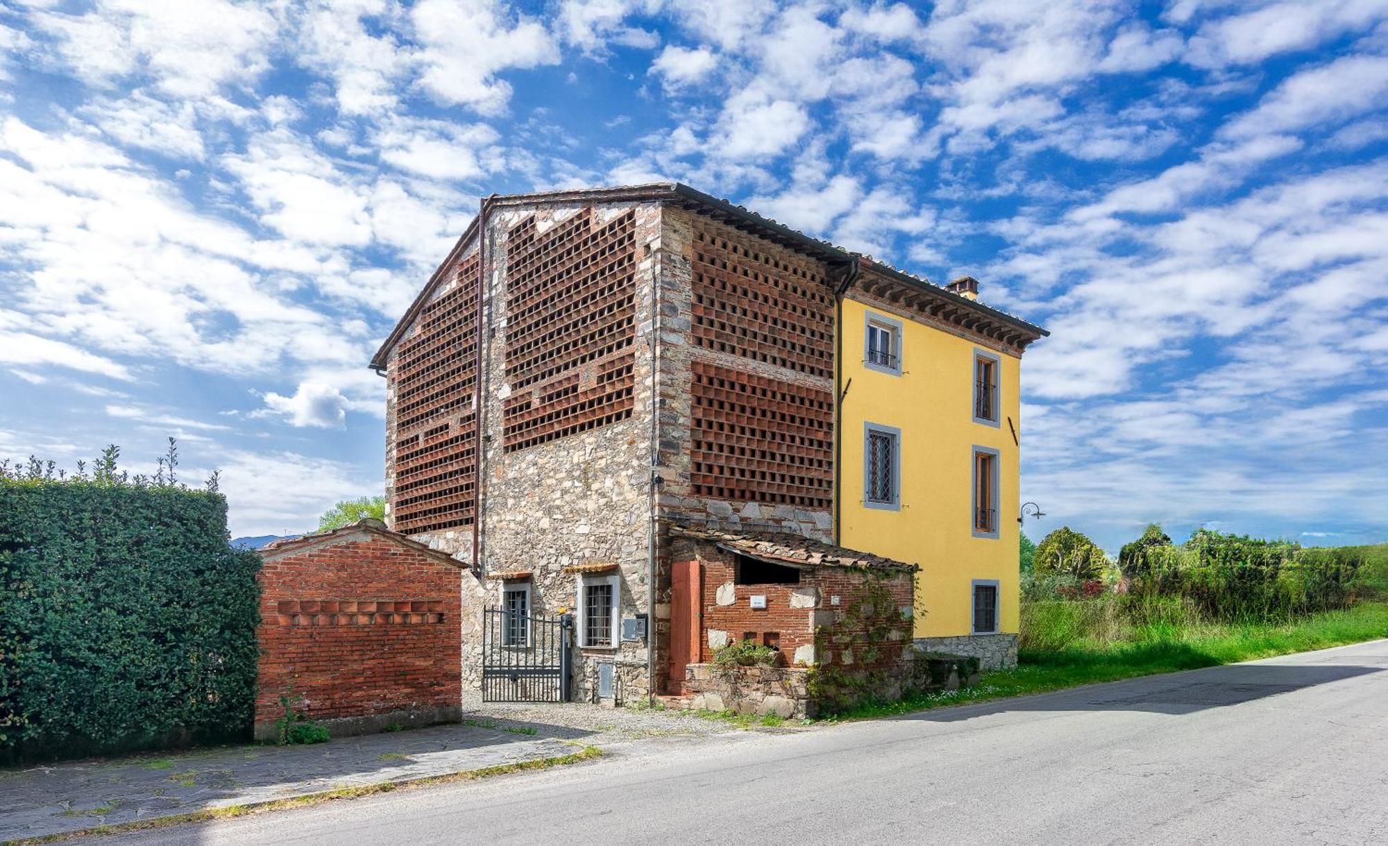 B&B Toringo Capannori Zewnętrze zdjęcie